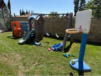 Playground set