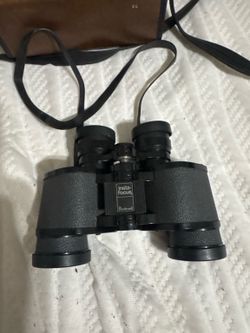 Vintage Bushnell Insta-Focus 7x35 Extra Wide Angle Binoculars w/ Case