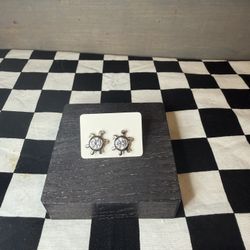 Cubic Zirconia Turtle Stud Earrings