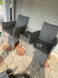 Patio/ Garden chairs with table