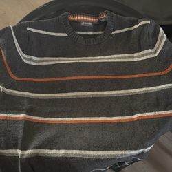 Vintage sweater $5
