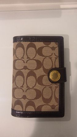 Coach Agenda/ Passport holder or wallet