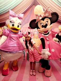 Daisy and Minnie Mascot Costumes Birthday Halloween - $650 Each
