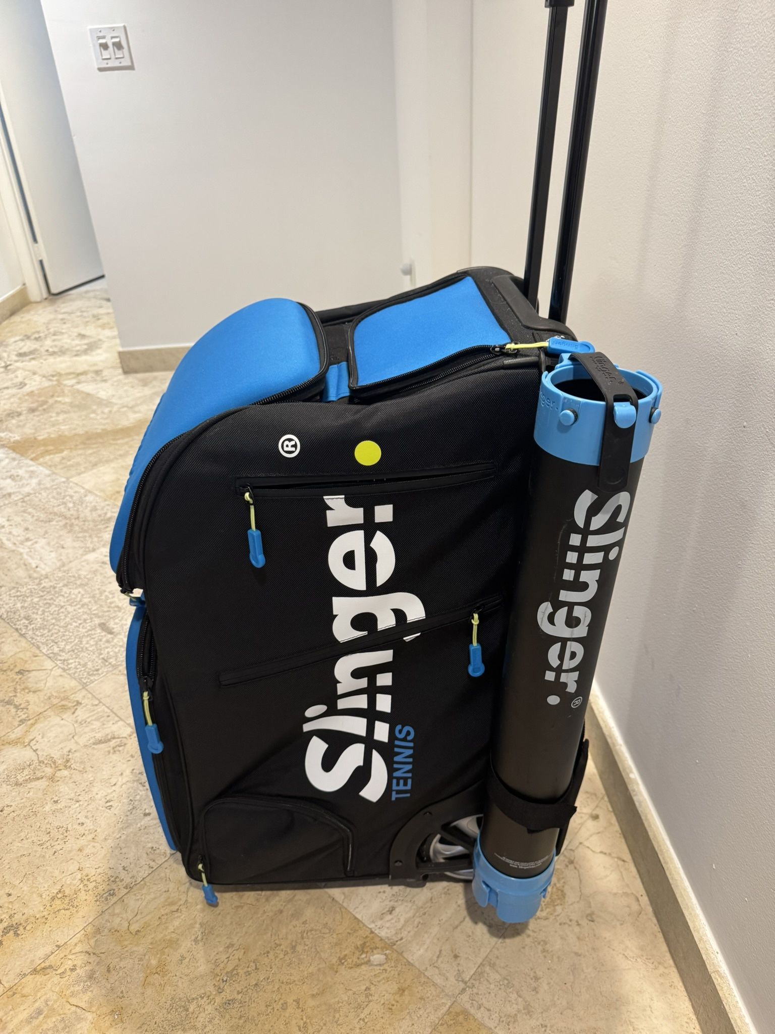 Slinger Bag Ball Launcher (tennis)