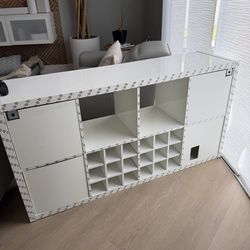 White ikea cubes