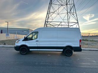 2017 Ford Transit-150