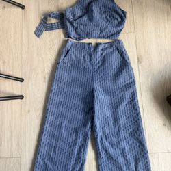 City Studio Suit, size 1