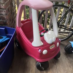 Cozy Coupe