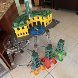 Thomas The Train And Friends Superstation 