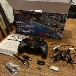 Quadcopter 6 Axis Gyro F-180 C 2.4G HZ Frequency Spectrum Barely Was Used With Box 