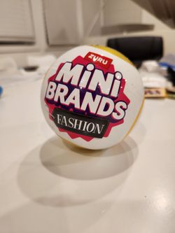 Zuru Mini Brands Fashion