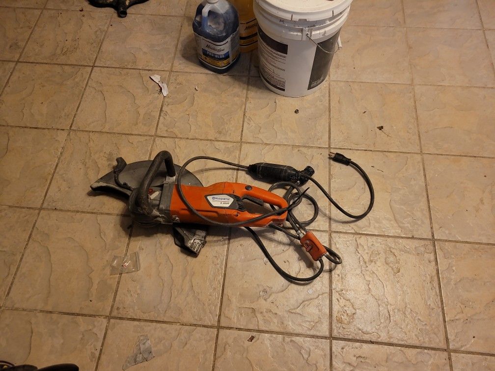 Huskavarna K4000 Cancret Saw