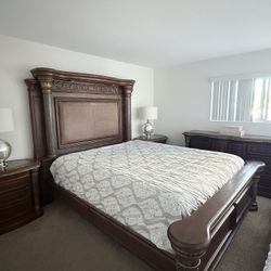 King Bedroom Set 