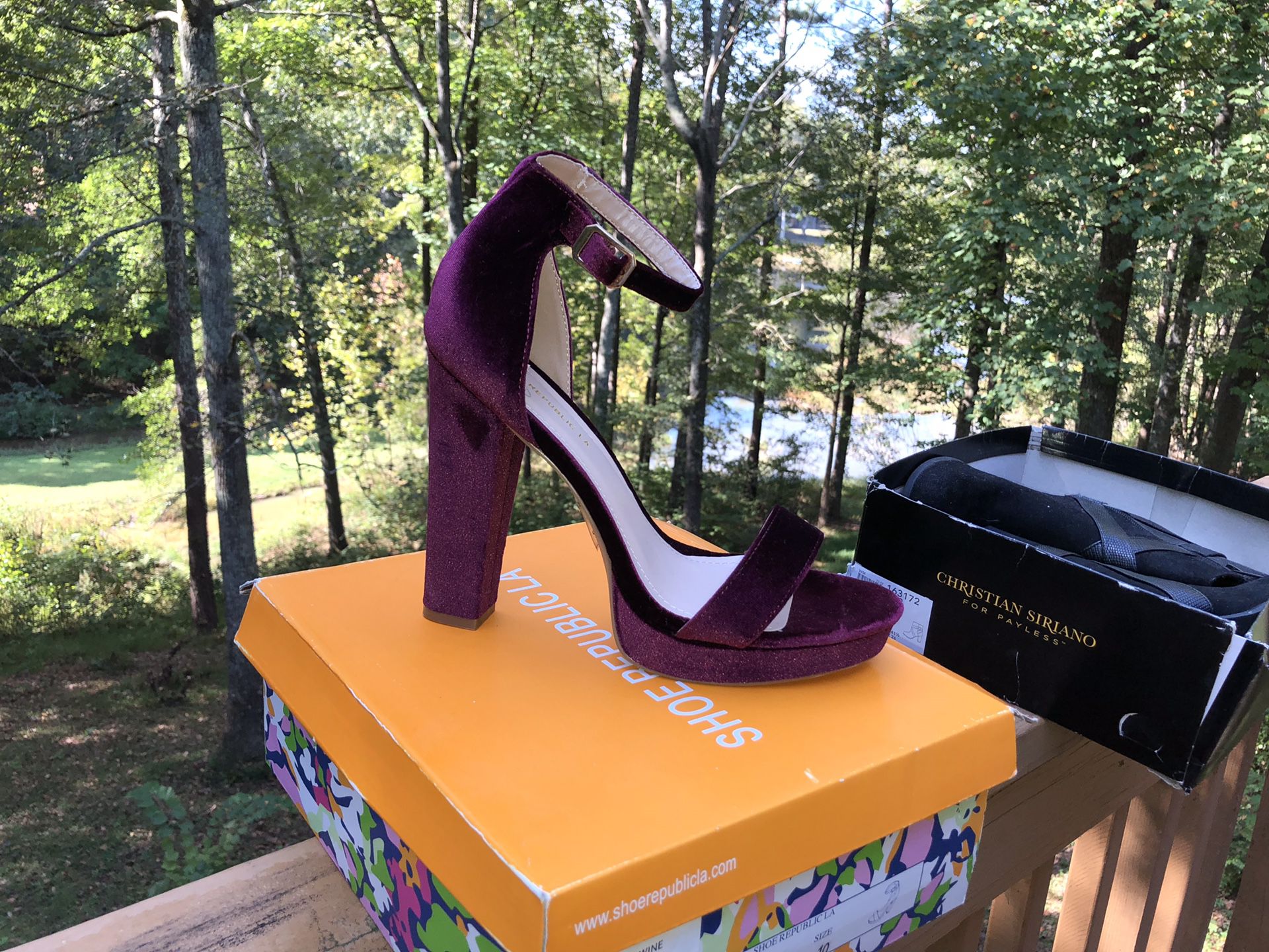 Velvet heels size 10