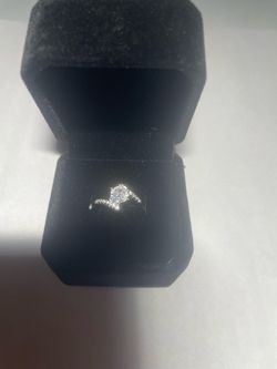 Adjustable 925 Silver Plated Cubic Zirconia Ring - Resizable Band w/ Gift Box