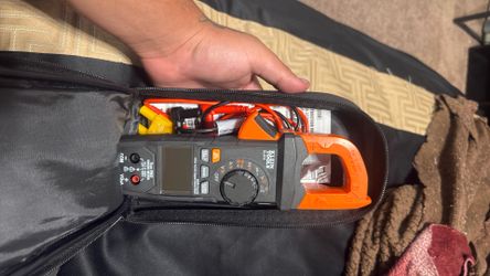 Klein Tools Clamp Meter