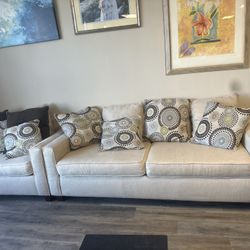 SOFA AND LOVESEAT FREE DELIVERY 🚚 