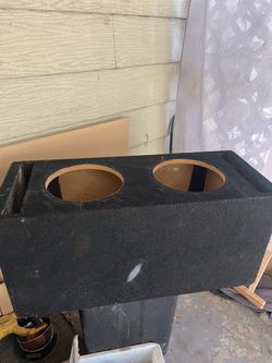 Dual ported speaker box 10s