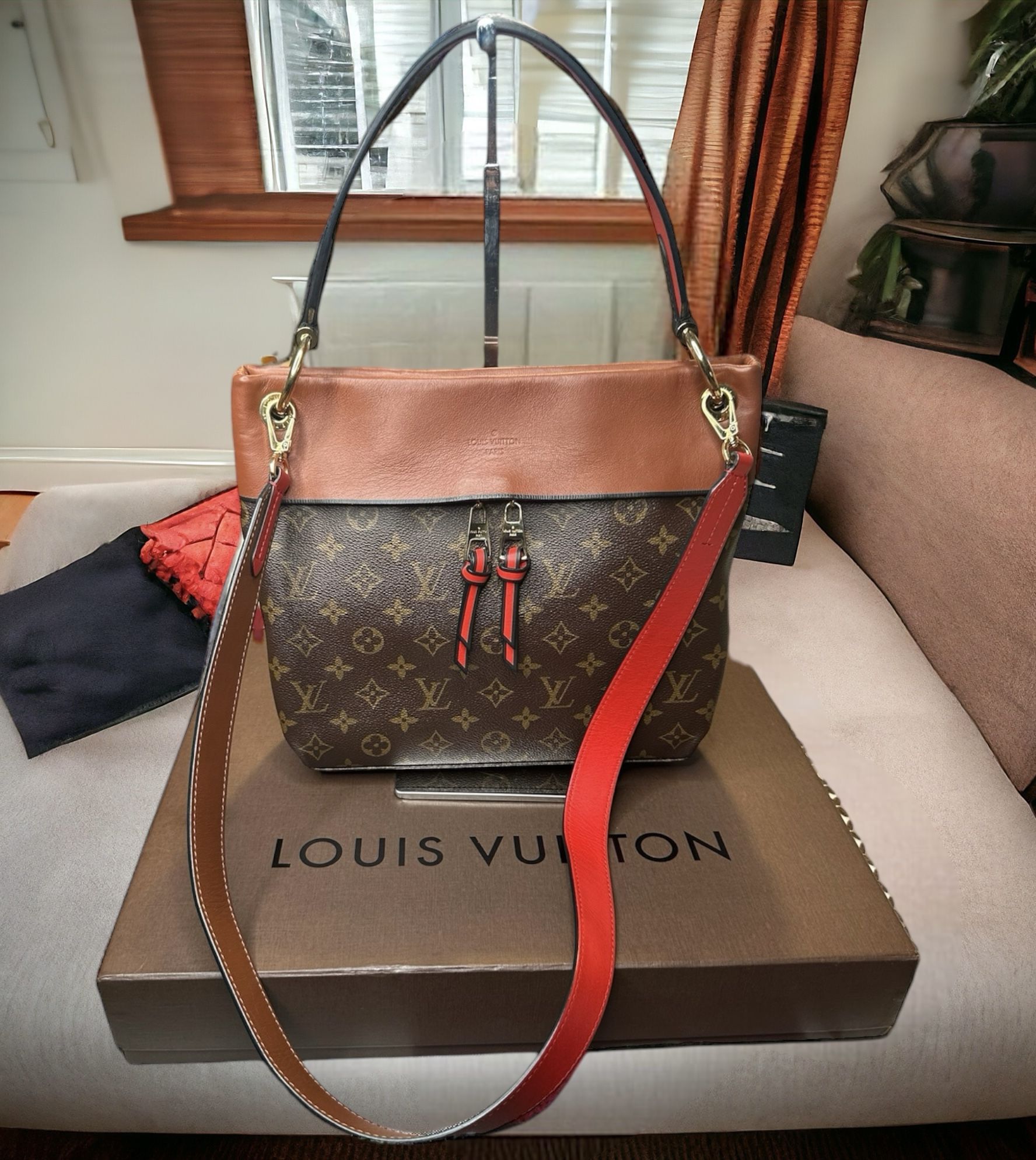 Authentic Louis Vuitton Tuileries Besace Bag