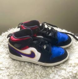 Jordan Nike Air 1 MID SE GS Kids Black/Royal Blue/Red BQ6931-005 (Size: 13C)