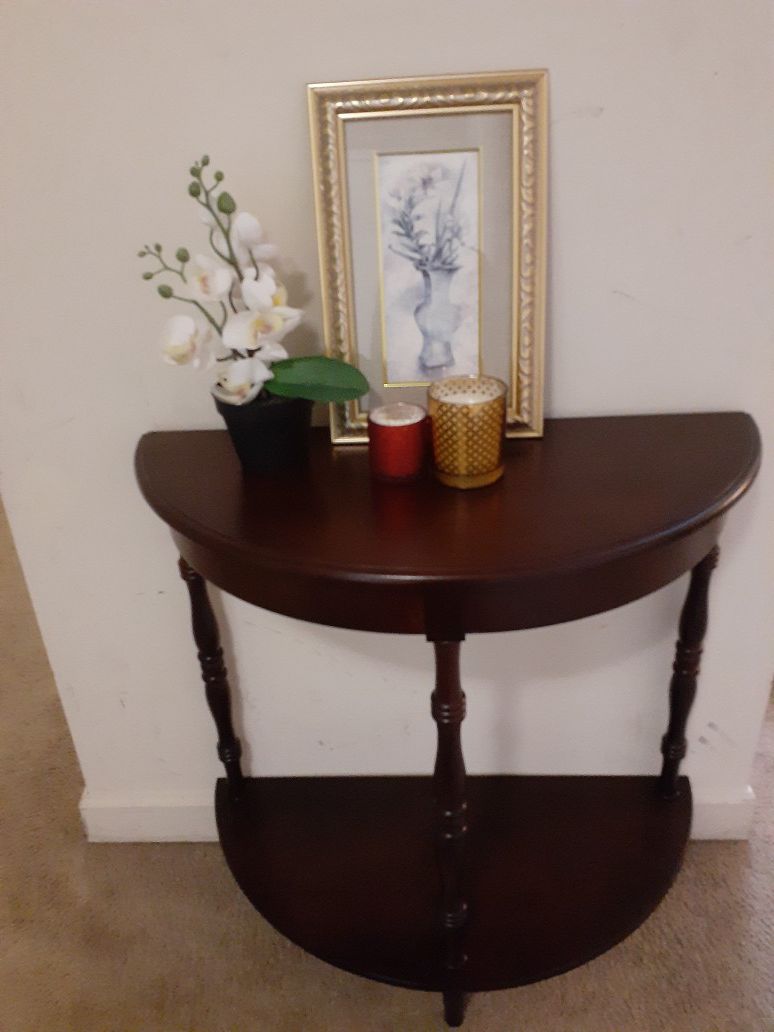 Entry table wood