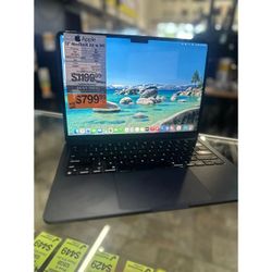 HUGE APPLE SALE! Apple 13" MacBook Air Retina M3 16GB Ram 256GB SSD 2024