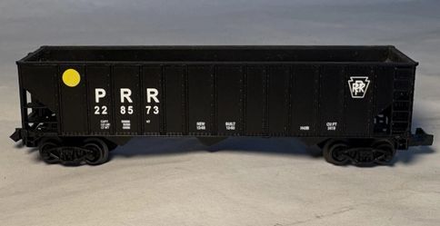 N Scale LifeLike Pennsylvania 3-Bay Hopper 228573 C9704 Model Train Black