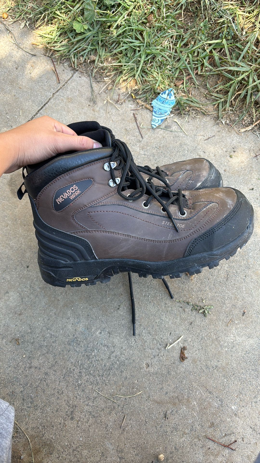 nevados Work Boots