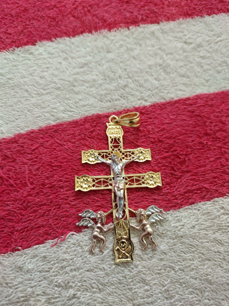  Cruz De Caravaca Chapa De Oro( cada una)       Gold Plated Cross ( each one )