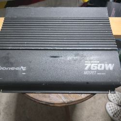 Pioneer 760 WATT AMP