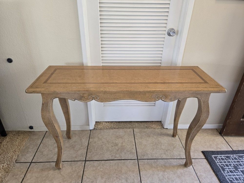 Beautiful Light Wood Console / Sofa Table