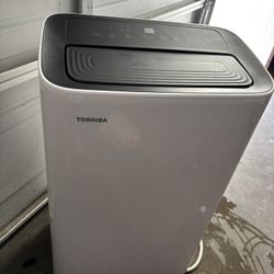 TOSHIBA R32 MOBILE AC  