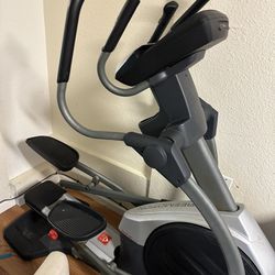 Elliptical- Free (will need Someone To Fix It)