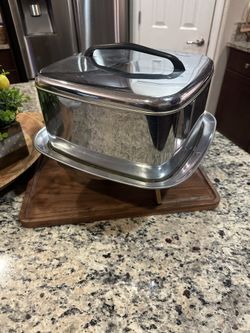 Vintage Lincoln Beautyware Cake Carrier Chrome Square 13 x 13  USA
