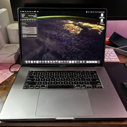 2019 MacBook Pro 16” i9 32GB 2TB Radeon Pro 5500m 8GB