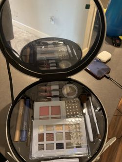 Mini Stepper Exercise Machine with Resistance Bands – Like New