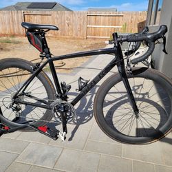 Trek Madone 2.1 Road Bike for Sale in Roseville, CA - OfferUp