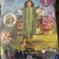 Encanto Bruno Poncho