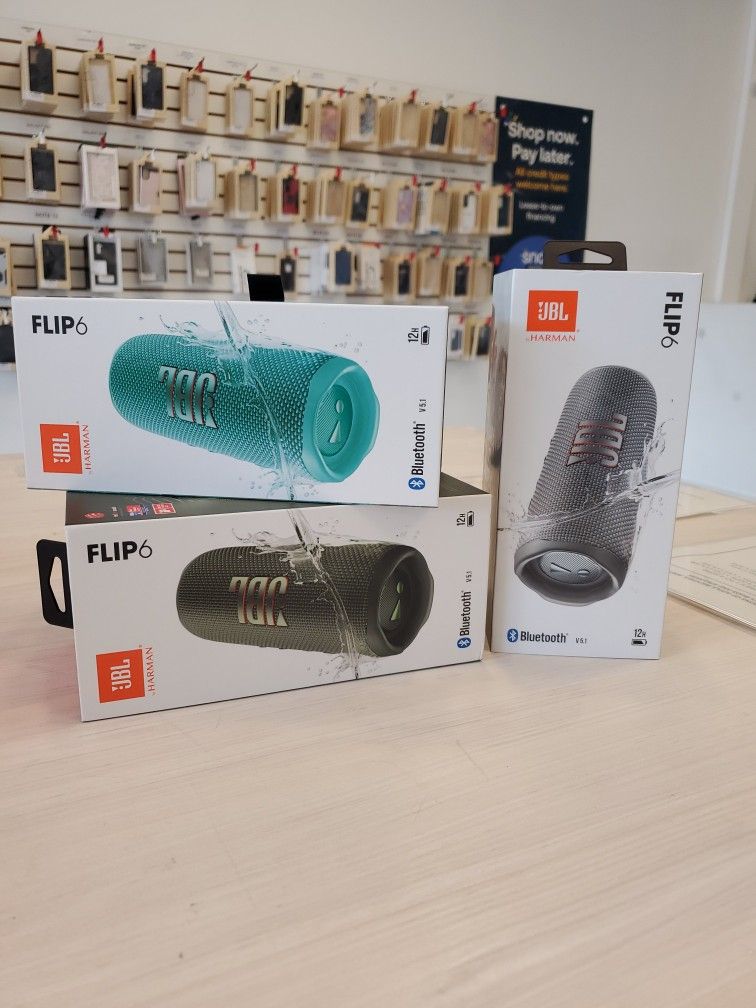 JBL Flip 6 Waterproof Bluetooth Speaker