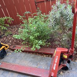 Pallet Jack 5000 Lbs