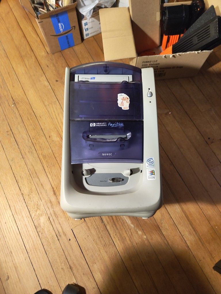 HP Pavilion 9680C desktop computer
