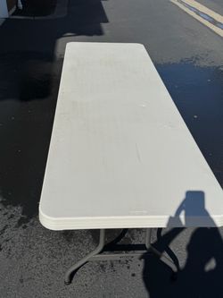 8 ft lifetime table