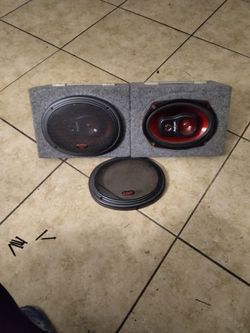 $50 Road master 6x9s with box