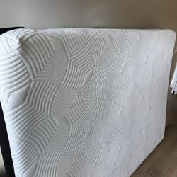 Queen Bed Set- Frame, Box Spring and Mattress