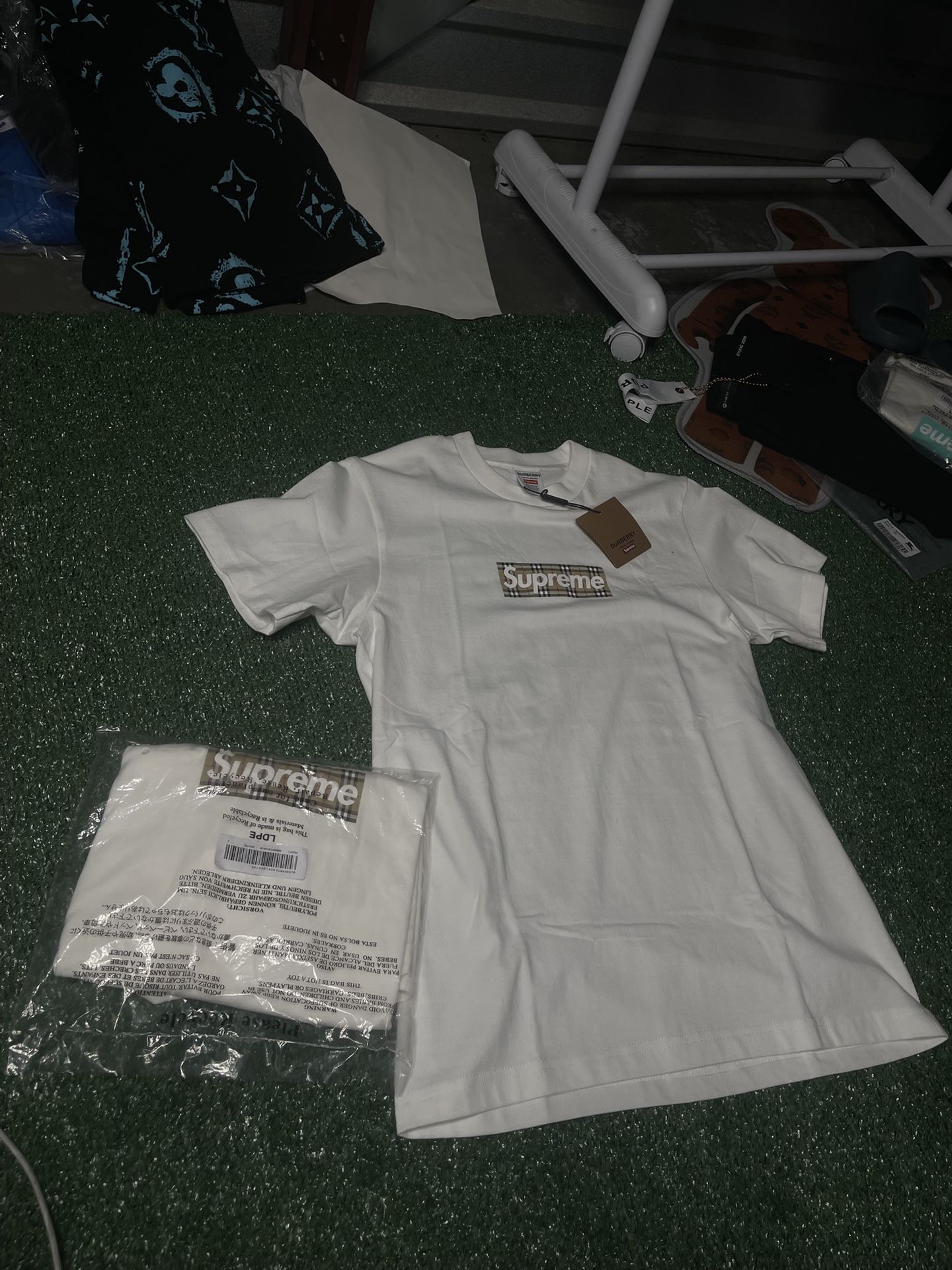 Supreme X Burberry Box Logo