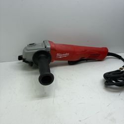Milwaukee Grinder 21981802