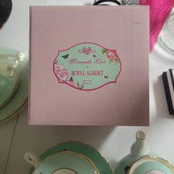 BLESSINGS.  Miranda Kerr For ROYAL ALBERT