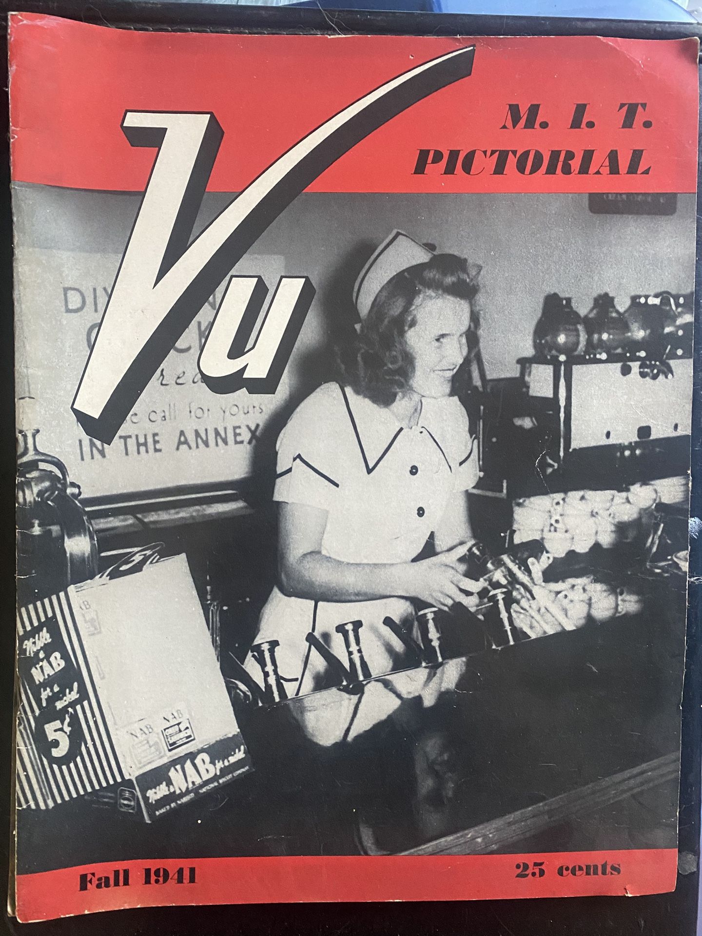 Vintage MIT Vu Pictorial Magazine