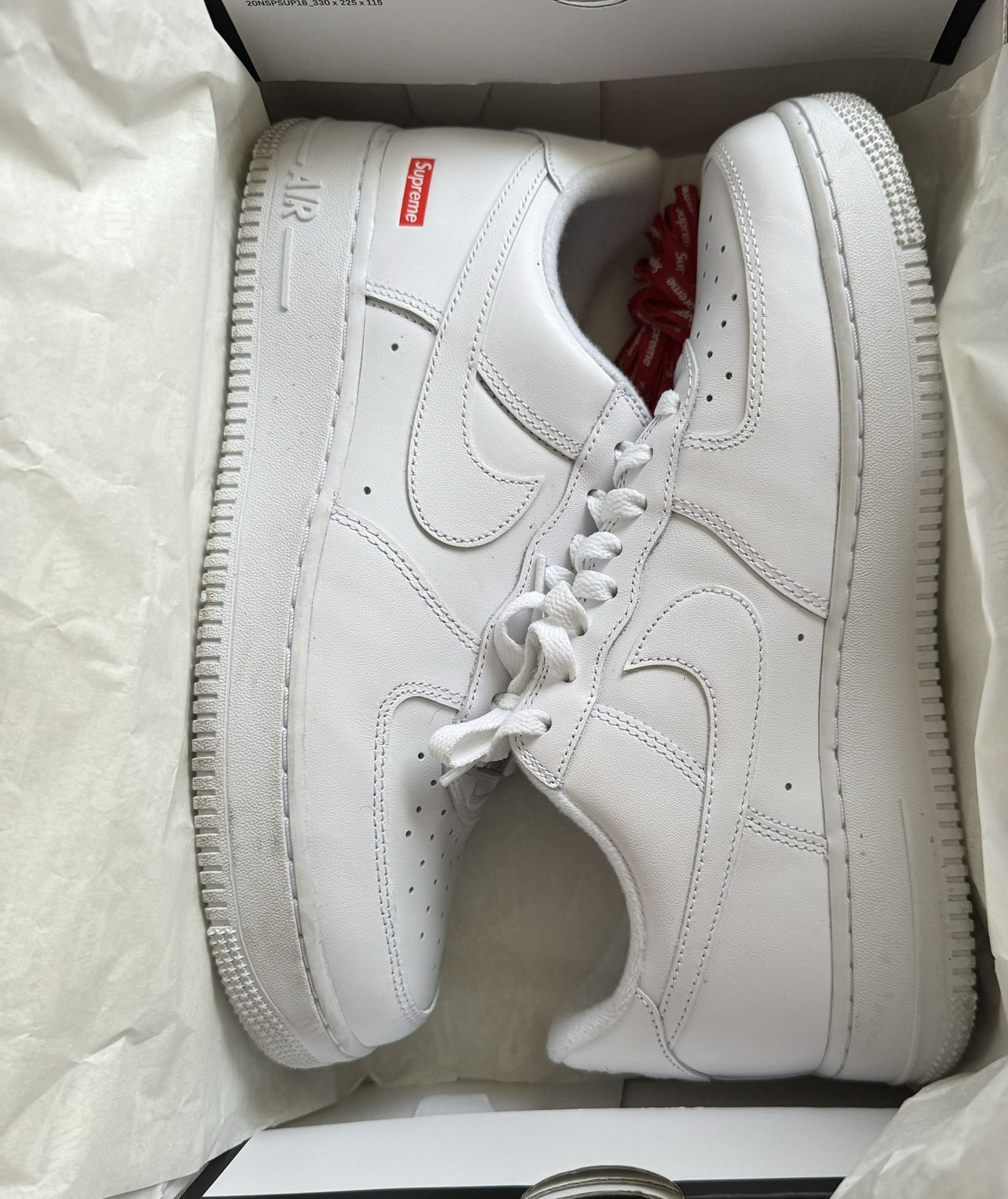 Supreme AF1