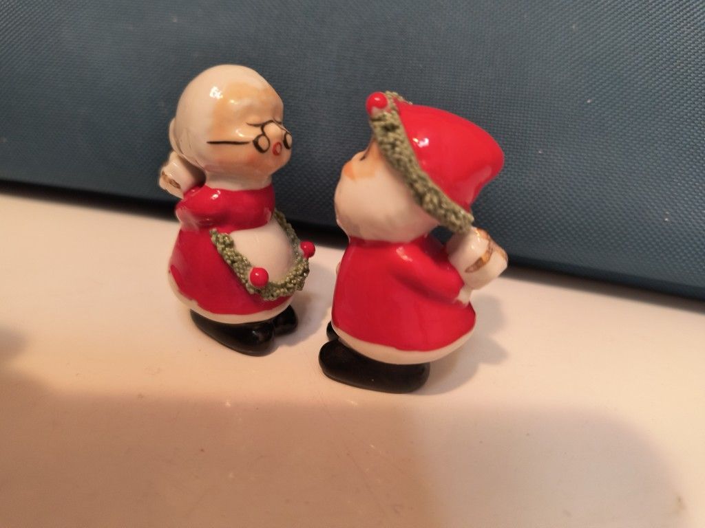 Vintage Christmas Llardo, Lenox
